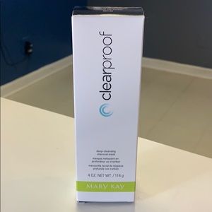 Clear Proof® Deep-Cleansing Charcoal Mask